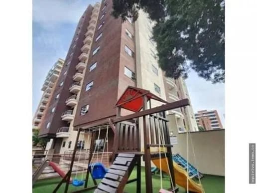 Penthouse en Venta / Alquiler Edificio Vivaldi Zona 14 — Apartamento en Venta en Zona 14, Guatemala, Ciudad — foto 1 de 9
