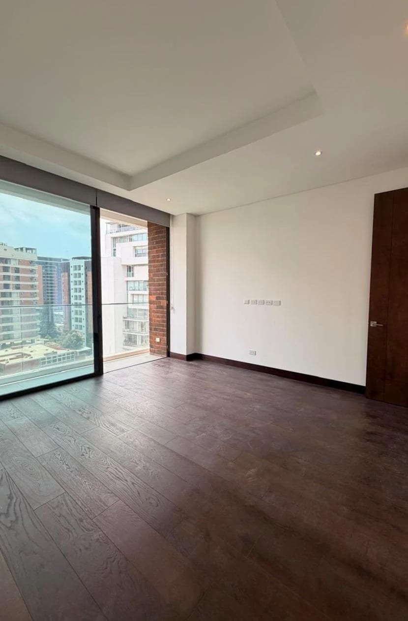 Apartamento en Alquiler (mueblado / Venta Edificio Echo Zona 14 — Apartamento en Venta en Zona 14, Guatemala, Ciudad — foto 13 de 17
