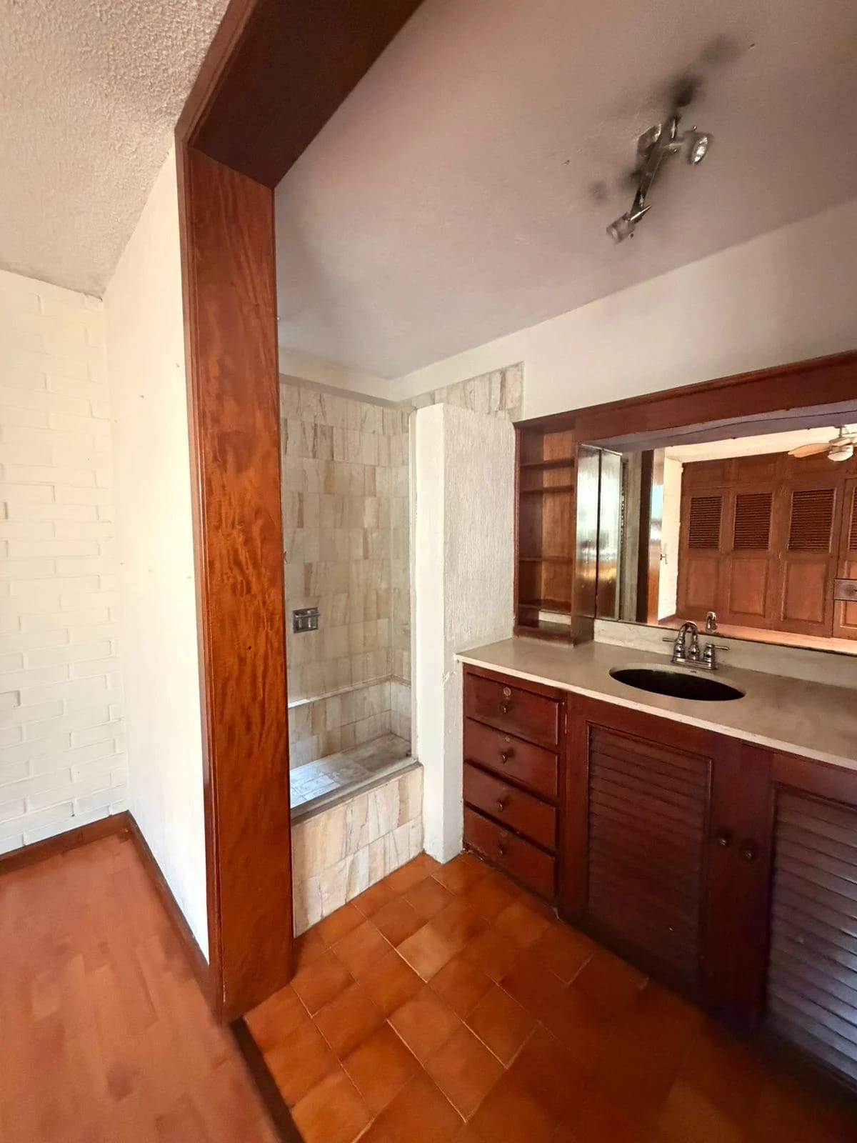 Casa en Alquiler en Condominio la Pradera Zona 10 — Casa en Alquiler en Zona 10, Guatemala, Ciudad — foto 2 de 17