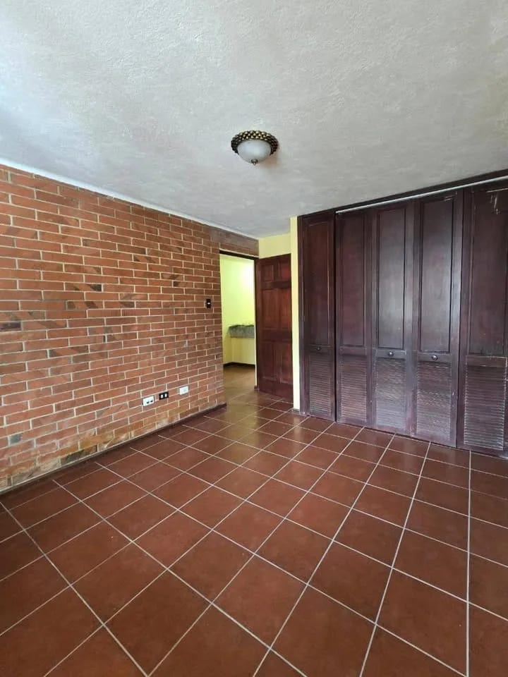 Casa en Alquiler Villas de Doña Raquel KM. 18.5 Carretera a el Salvador — Casa en Alquiler en Carretera a El Salvador, Guatemala, Ciudad — foto 11 de 16