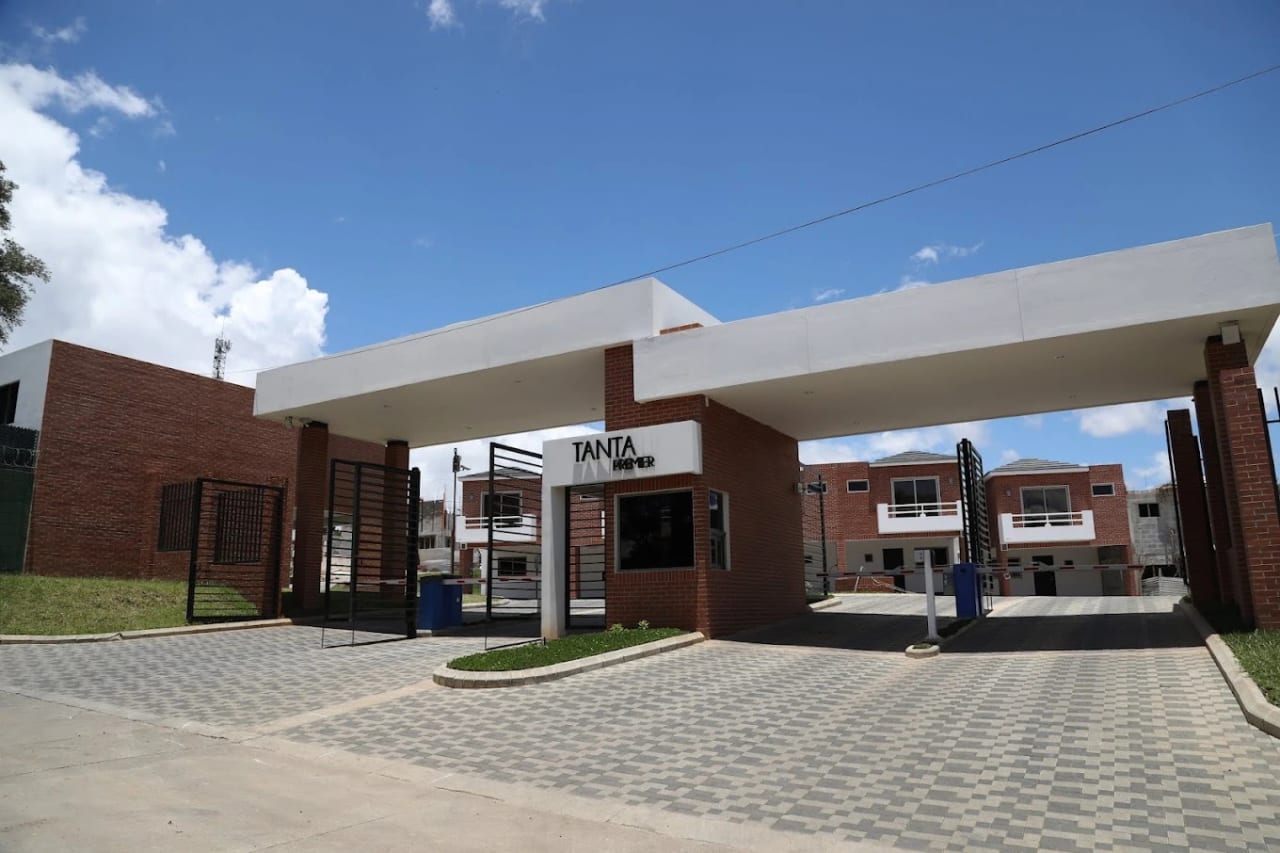 Casa en Venta / Alquiler Condominio Tanta Premier Santa Catarina Pinul — Casa en Venta en Santa Catarina Pinula, Guatemala, Ciudad — foto 2 de 14