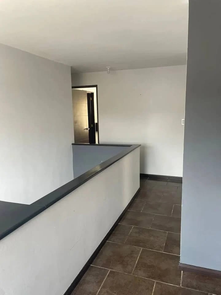 Casa en Venta Cumbres de la Arboleda KM. 21.5 Carretera a el Salvador — Casa en Venta en Carretera a El Salvador, Guatemala, Ciudad — foto 8 de 16