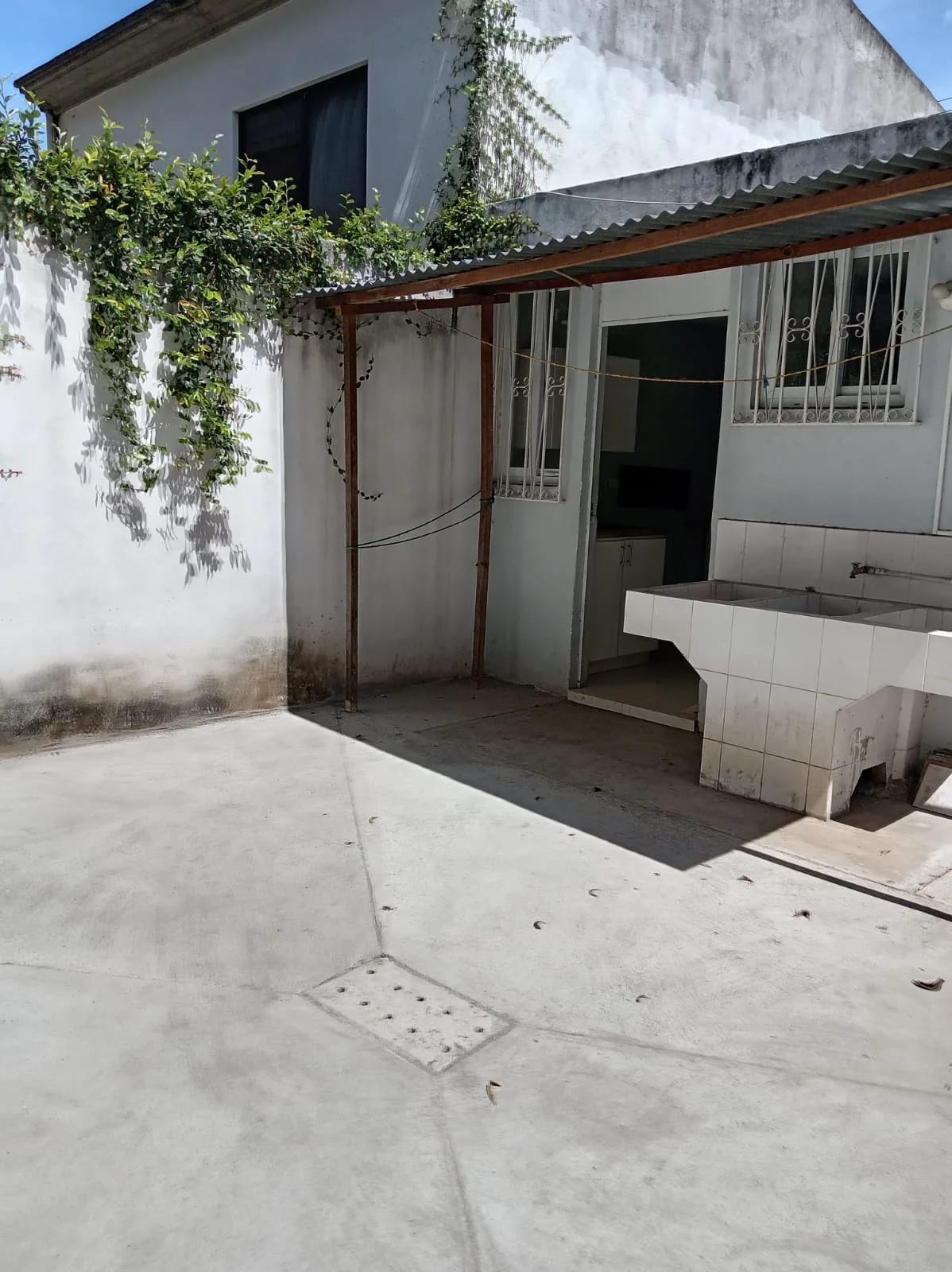 Casa en Venta Fuera de Garita Valle Dorado San Cristóbal Zona 8 Mixco — Casa en Venta en Zona 8 Mixco, Guatemala, Ciudad — foto 11 de 16