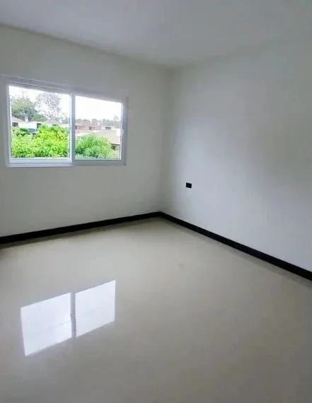 Casas en Venta en Planos en Residenciales San Antonio KM. 16.5 Santa C — Casa en Venta en Santa Catarina Pinula, Guatemala, Ciudad — foto 9 de 14