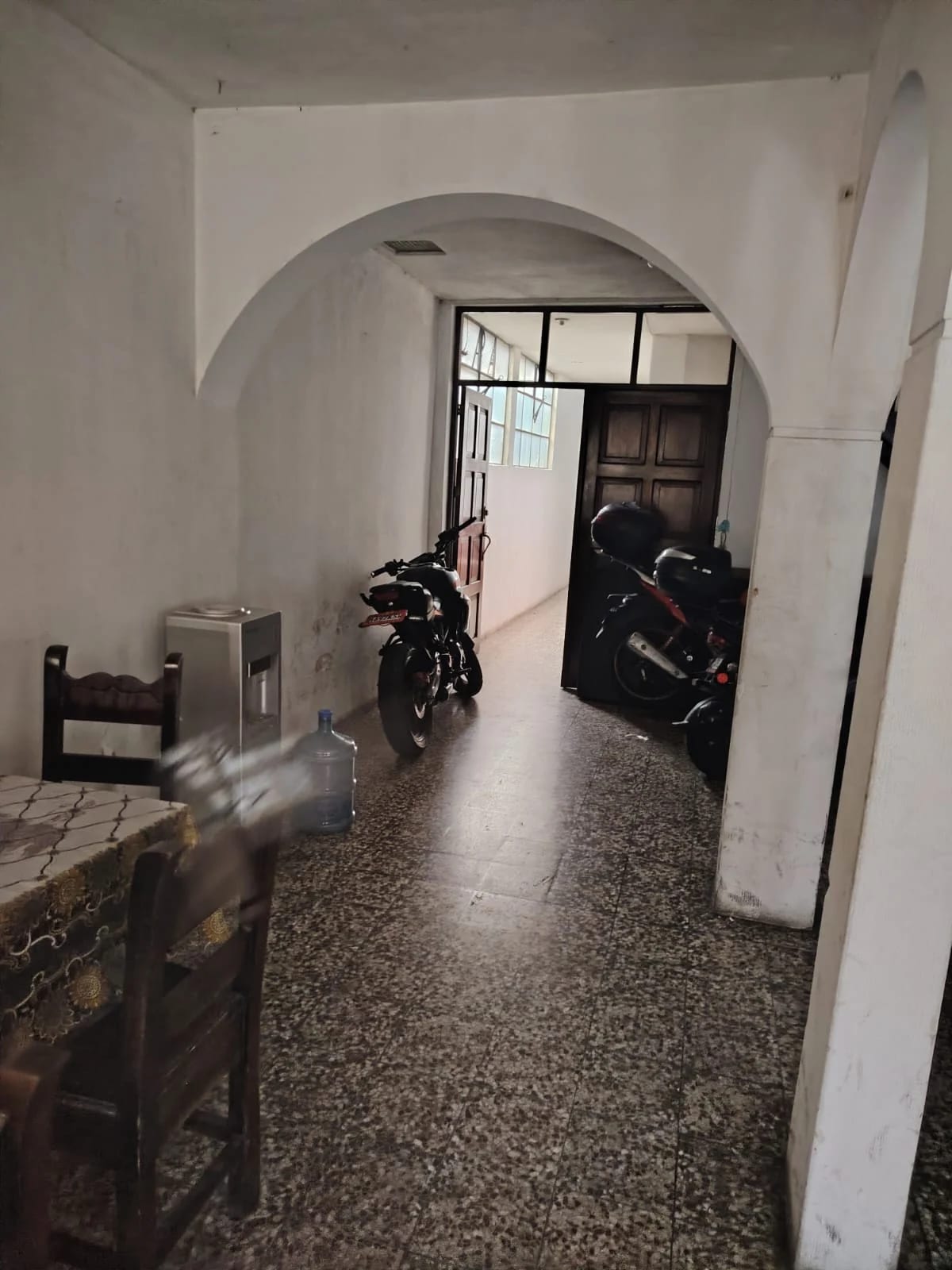 Casa en Venta - Fuera de Garita - Zona 6 — Casa en Venta en Zona 6, Guatemala, Ciudad — foto 6 de 13
