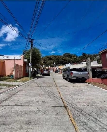 Casa en Venta Valles de San Cristóbal - San Cristóbal Zona 8 Mixco — Casa en Venta en Zona 8 Mixco, Guatemala, Ciudad — foto 1 de 11