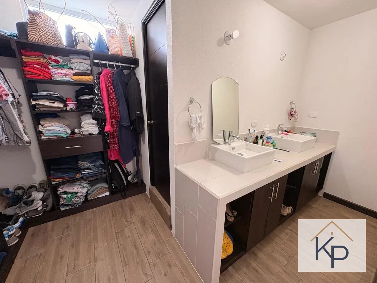 Bonita casa en venta Bosques de Capelo Km 23 CAES — Casa en Venta en Carretera a El Salvador, Guatemala, Ciudad — foto 13 de 17