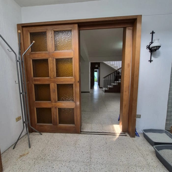 Casa Semiamueblada en Renta en Zona 15 — Casa en Alquiler en Zona 15, Guatemala, Ciudad — foto 3 de 13