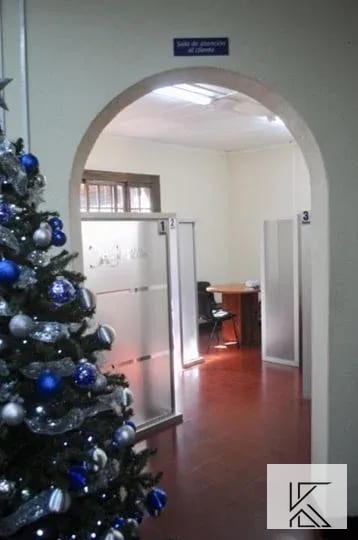 Casa de 1 nivel en Renta en Zona 10 Guatemala | Ideal para Oficinas, Clínicas o Centro Corporativo — Casa en Alquiler en Zona 10, Guatemala, Ciudad — foto 4 de 9