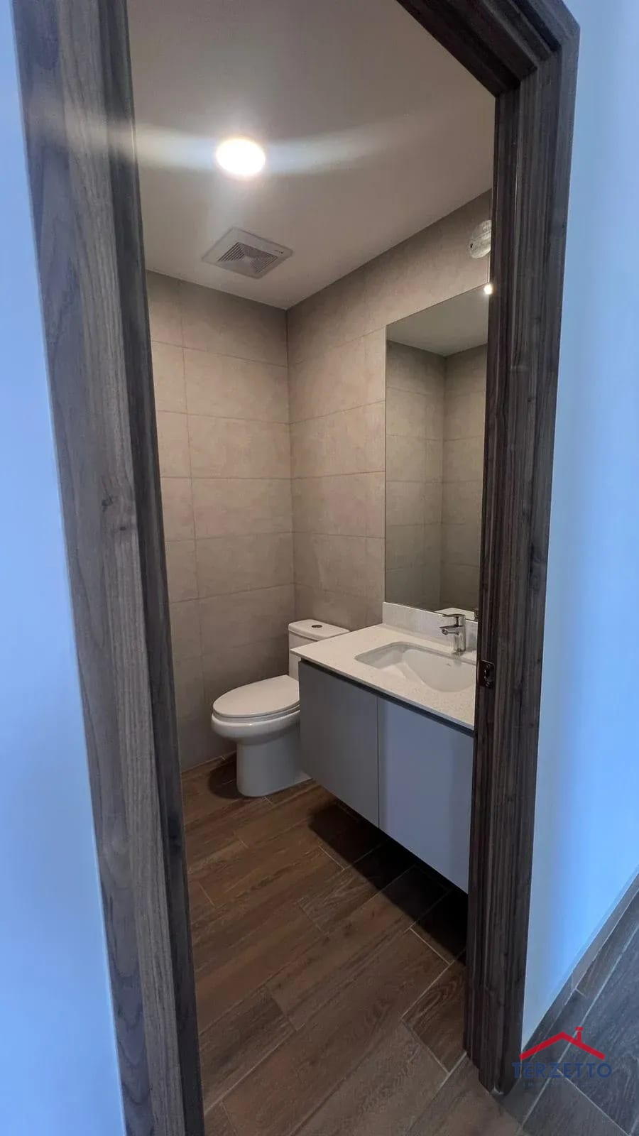Apartamento en Parque 14 — Apartamento en Alquiler en Parque 14, Zona 14, Guatemala, Ciudad — foto 10 de 15