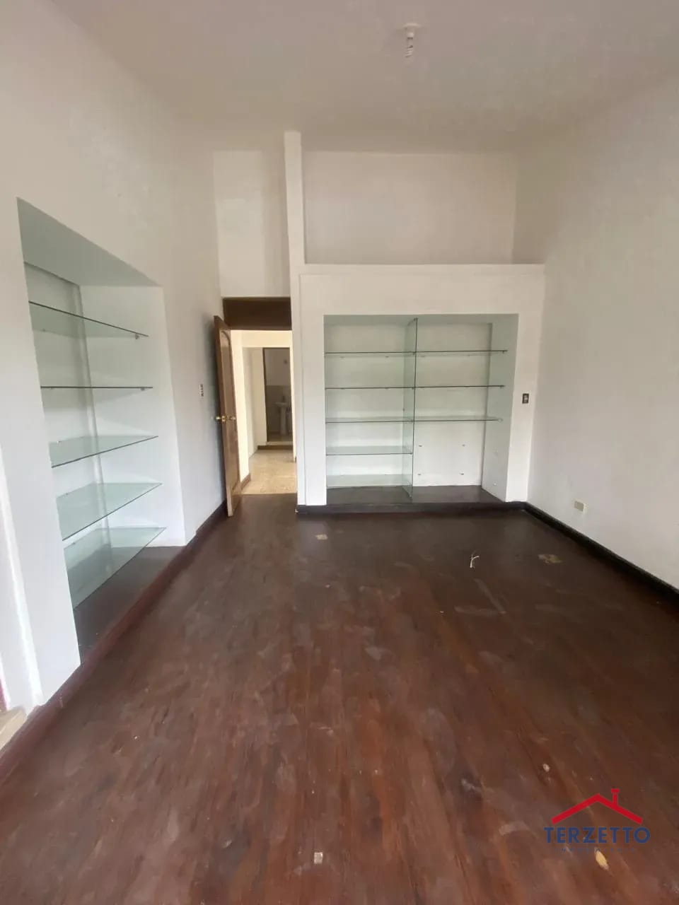 Casa Solo para Oficinas Zona 15 Vista Hermosa 2 — Casa en Alquiler en Zona 15, Guatemala, Ciudad — foto 12 de 16