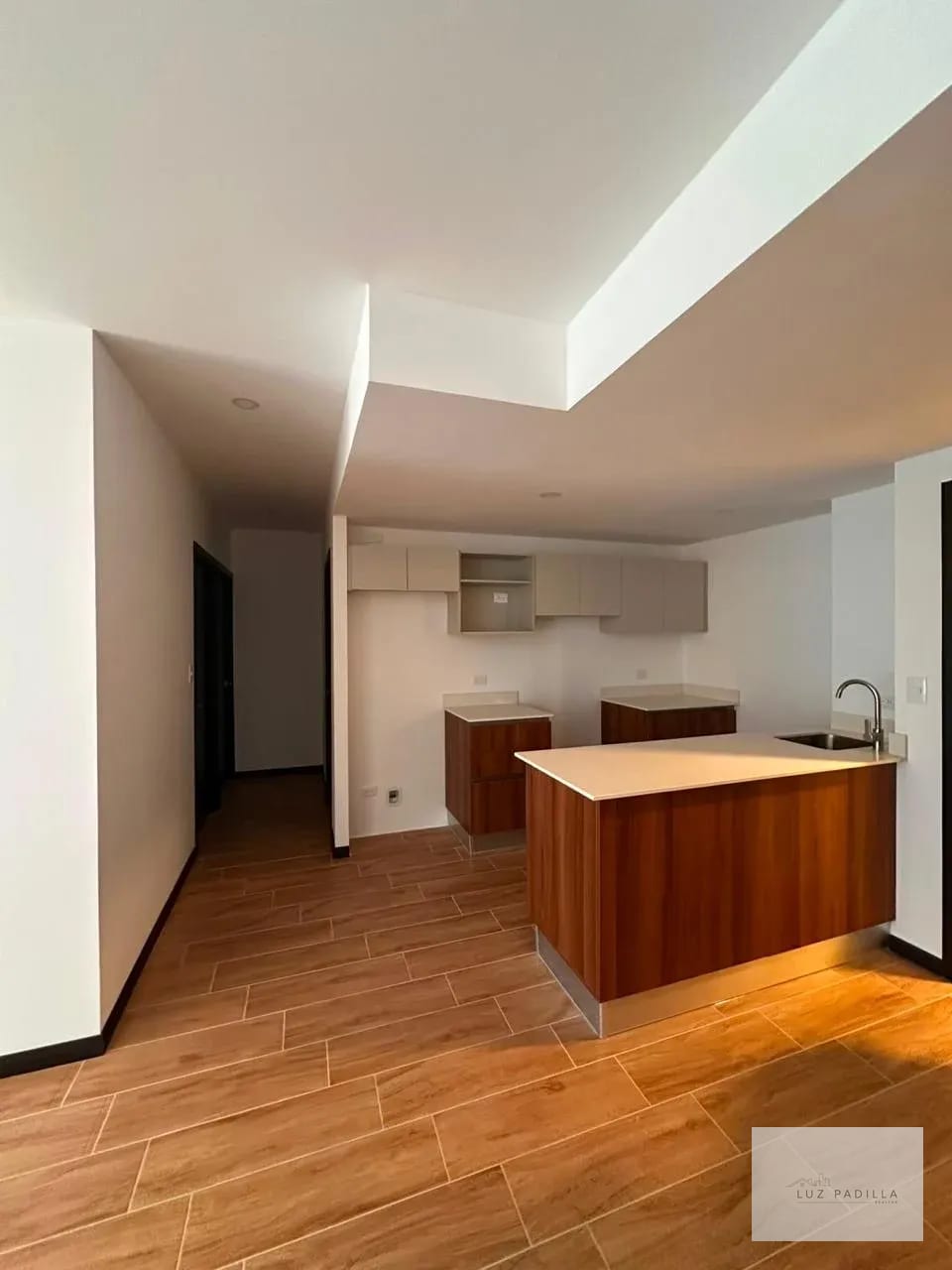 Apartamento en venta edificio Essenza Zona 13 — Apartamento en Venta en Zona 13, Guatemala, Ciudad — foto 7 de 16