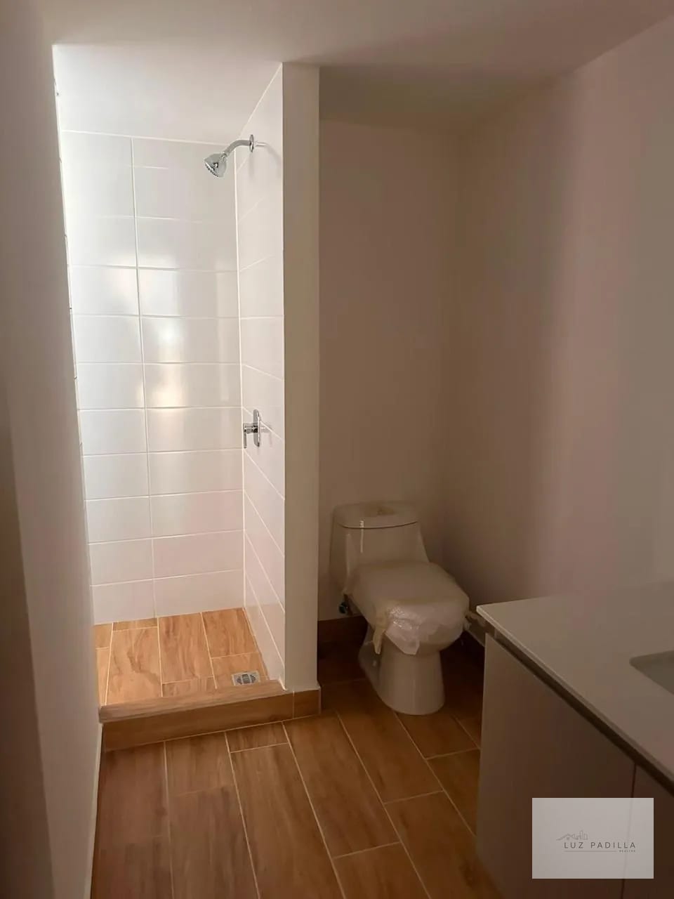 Apartamento en venta edificio Essenza Zona 13 — Apartamento en Venta en Zona 13, Guatemala, Ciudad — foto 9 de 16