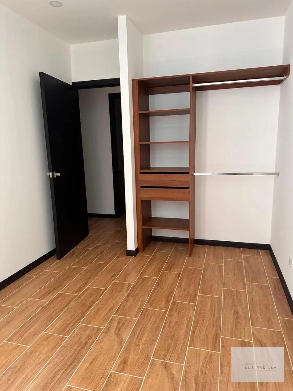 Apartamento en venta edificio Essenza Zona 13 — Apartamento en Venta en Zona 13, Guatemala, Ciudad — foto 11 de 16