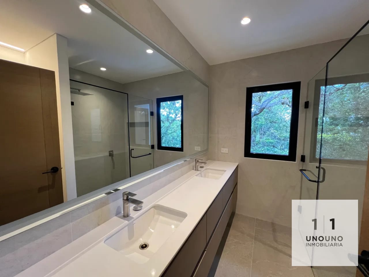 Espectacular casa para estrenar en Legado del Bosque — Casa en Venta en Legado del Bosque, Carretera a El Salvador, Guatemala, Ciudad — foto 11 de 17