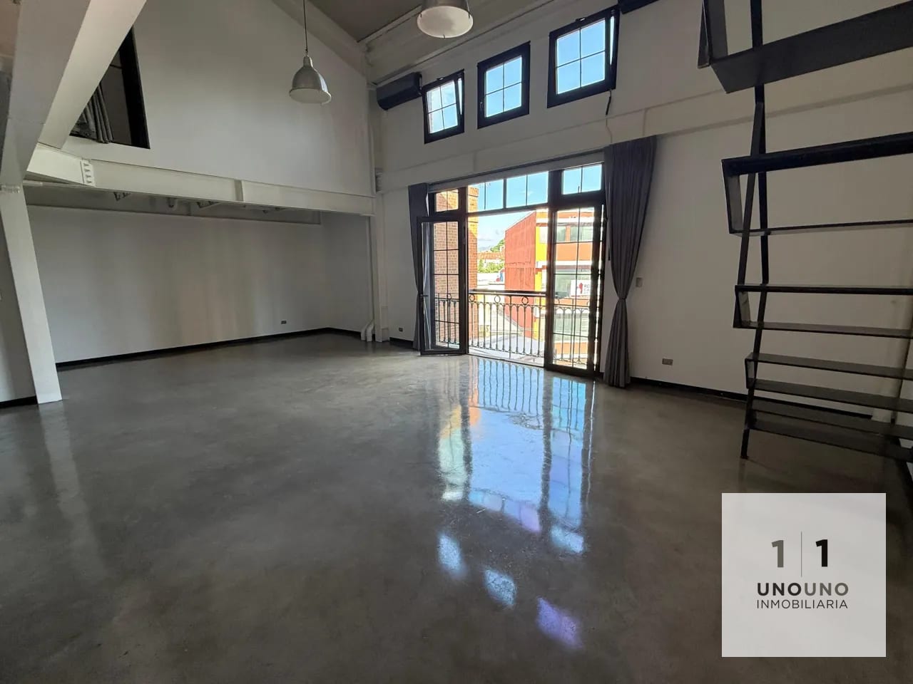 Loft en alquiler en 4 Grados Norte — Apartamento en Alquiler en Zona 4, Guatemala, Ciudad — foto 2 de 12
