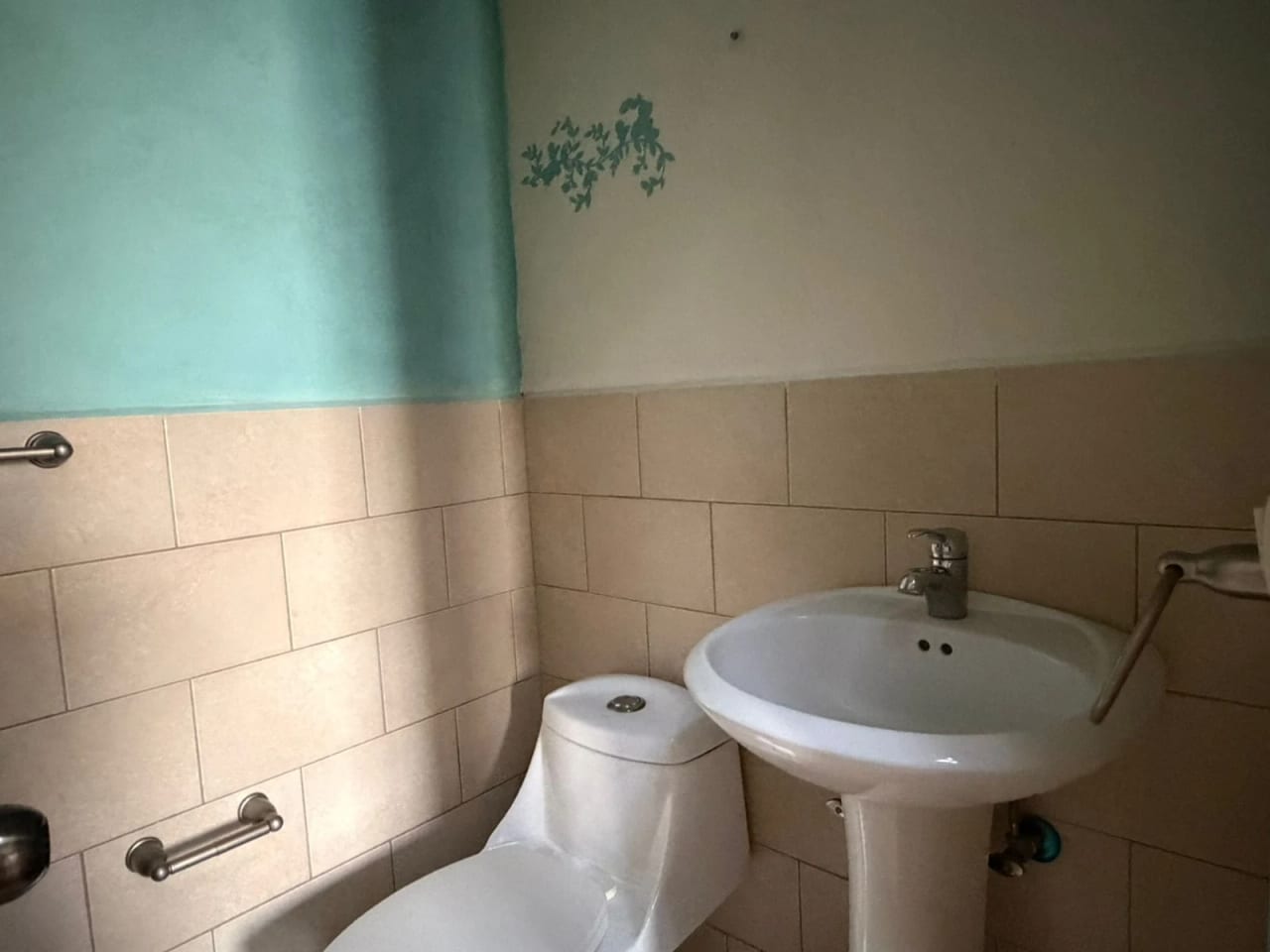 CASA EN VENTA EN CIUDAD SANTA CLARA VILLA NUEVA — Casa en Venta en Villa Nueva, Guatemala, Ciudad — foto 9 de 12