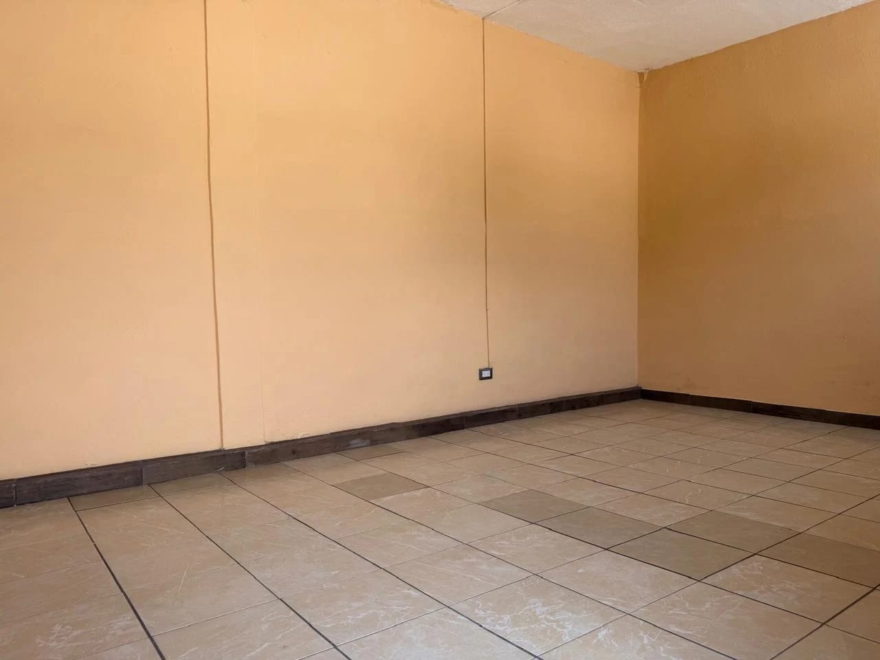 CASA EN VENTA EN VILLA LOBOS VILLA NUEVA — Casa en Venta en Villa Nueva, Guatemala, Ciudad — foto 6 de 17