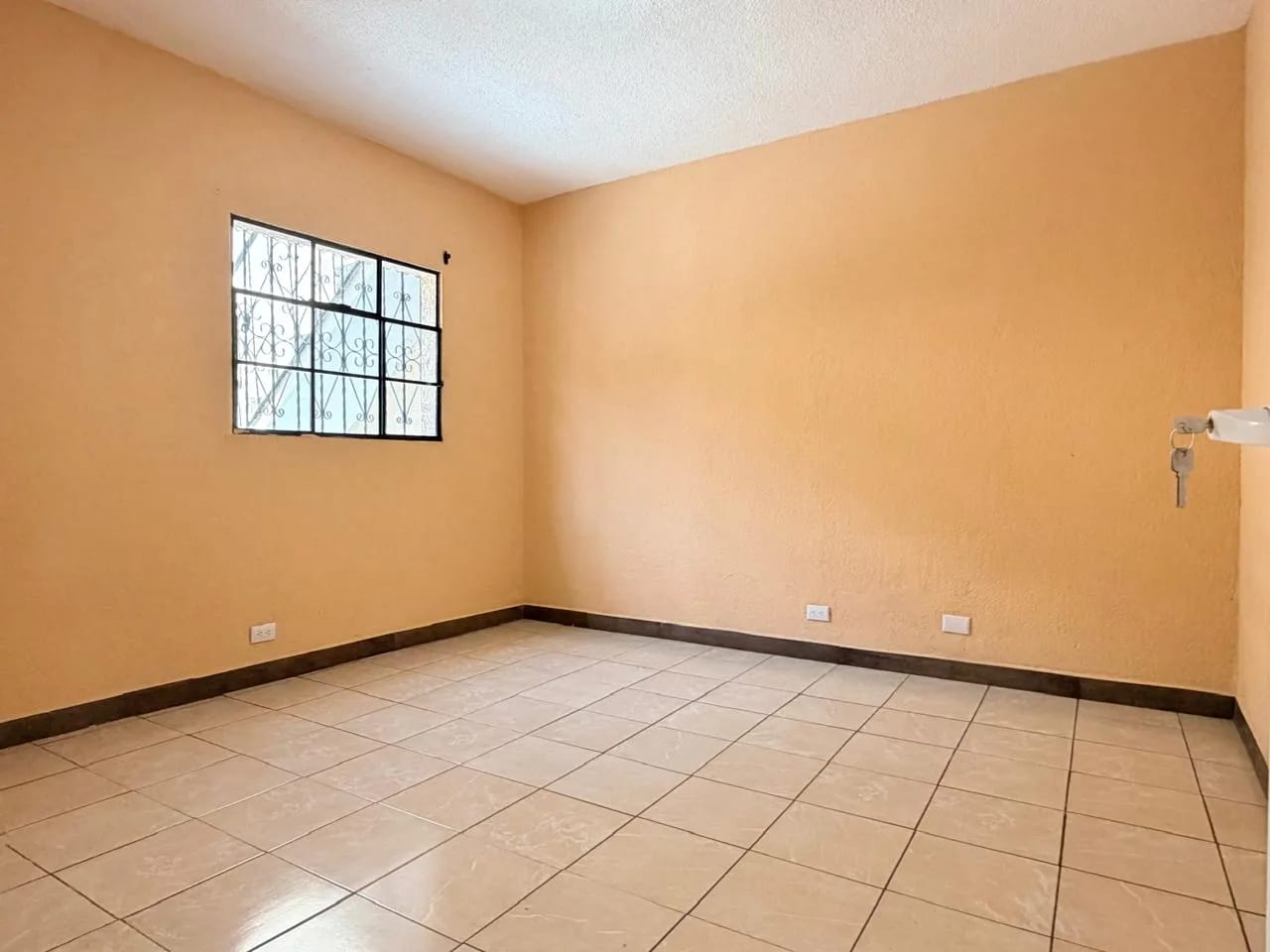 CASA EN VENTA EN VILLA LOBOS VILLA NUEVA — Casa en Venta en Villa Nueva, Guatemala, Ciudad — foto 10 de 17
