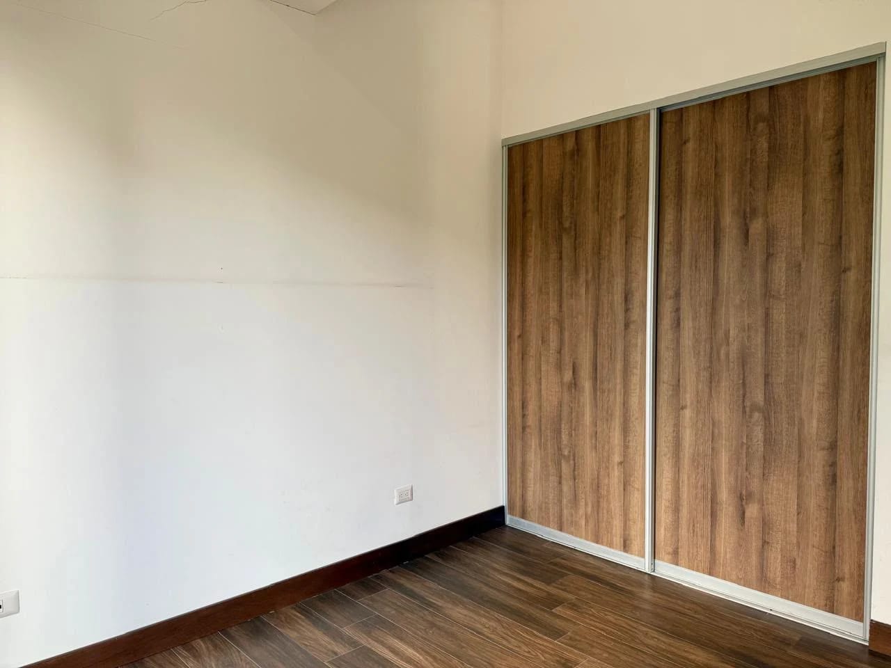 Apartamento en Renta en Zona 14 — Apartamento en Alquiler en Zona 14, Guatemala, Ciudad — foto 12 de 17