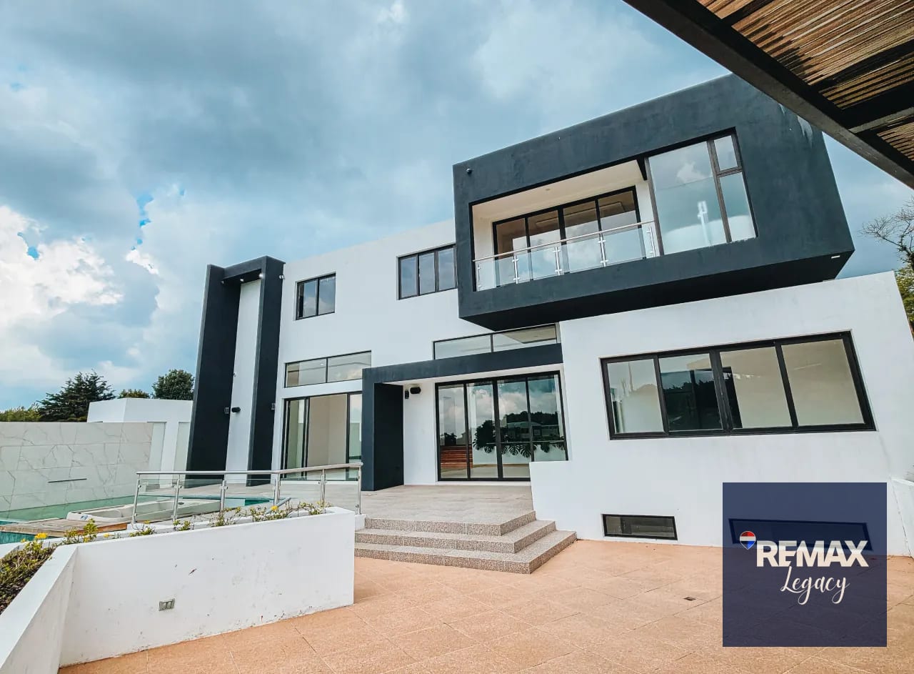 Casa Venta | Residencial El Pino - Sausalito | Km 20.5 CAES — Casa en Venta en Sausalito, Carretera a El Salvador, Guatemala, Ciudad — foto 2 de 14