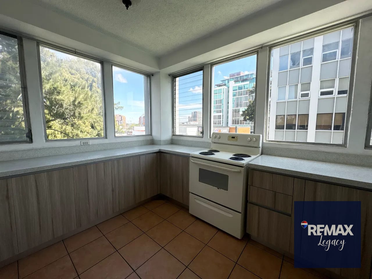 Apartamento Venta | Condominio Zona 10 — Apartamento en Venta en Zona 10, Guatemala, Ciudad — foto 1 de 17
