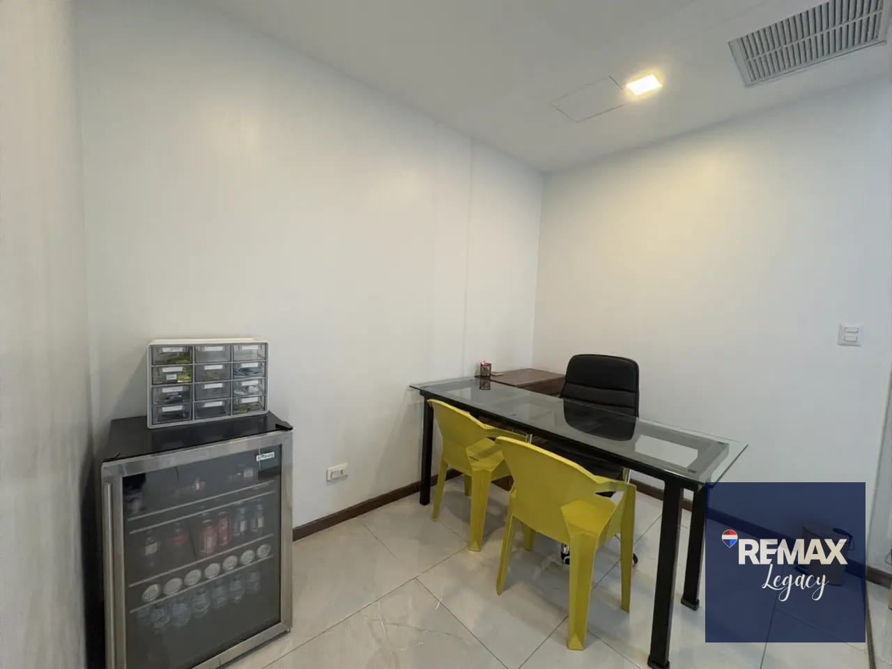 Oficina Médica Renta | Zona 10 | Los Próceres — Clínica en Alquiler en Zona 10, Guatemala, Ciudad — foto 2 de 5