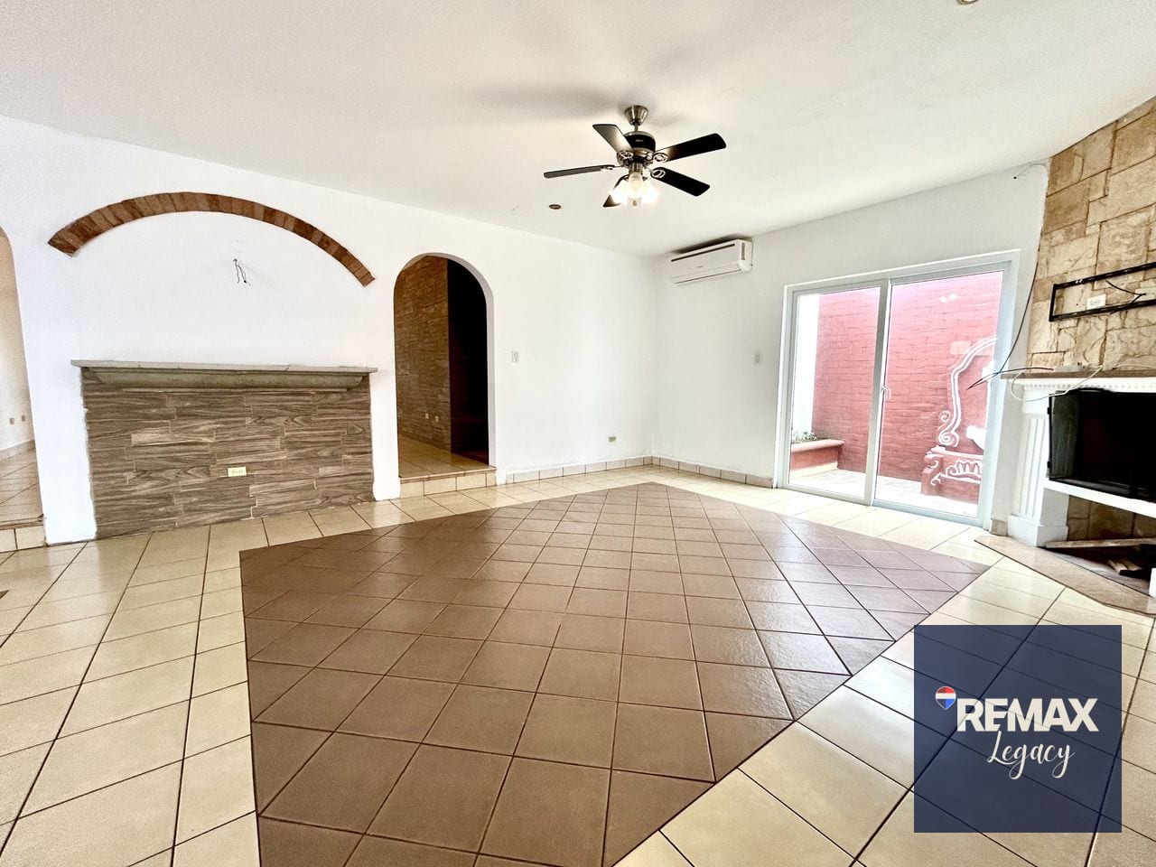Casa Venta | De un nivel | Jardines de San Isidro | zona 16 — Casa en Venta en Jardines de San Isidro, Zona 16, Guatemala, Ciudad — foto 3 de 17