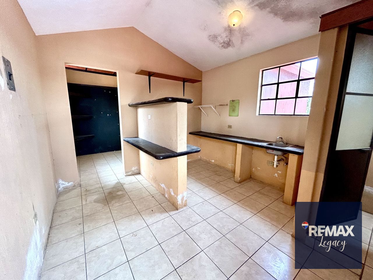 Casa Venta | De un nivel | Jardines de San Isidro | zona 16 — Casa en Venta en Jardines de San Isidro, Zona 16, Guatemala, Ciudad — foto 13 de 17