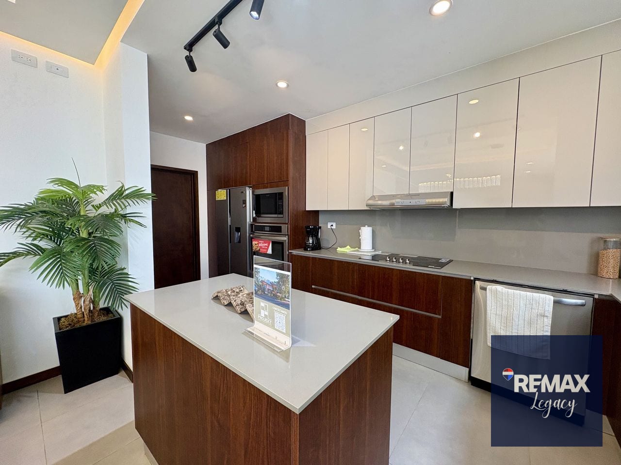 Casa Venta | CAES 13.5 | 2027 — Casa en Venta en Carretera a El Salvador, Guatemala, Ciudad — foto 6 de 15