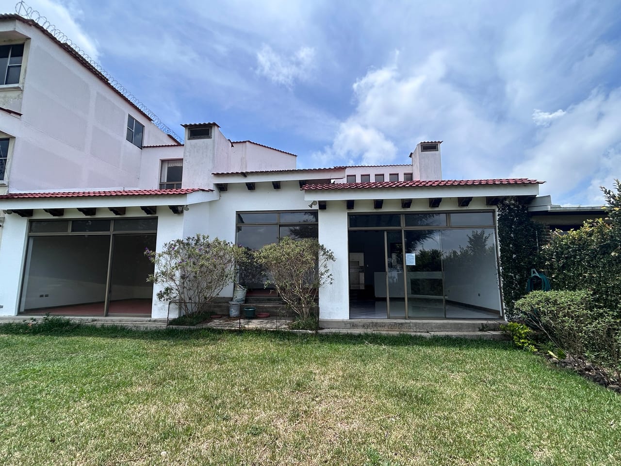 Preciosa Casa para Venta en Terravista, km 16.5 Carretera a El Salvador — Casa en Venta en Terravista, Carretera a El Salvador, Guatemala, Ciudad — foto 1 de 17