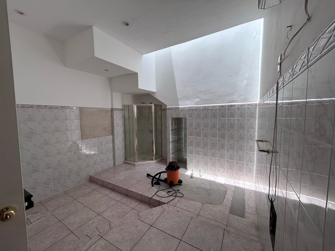 Preciosa Casa para Venta en Terravista, km 16.5 Carretera a El Salvador — Casa en Venta en Terravista, Carretera a El Salvador, Guatemala, Ciudad — foto 7 de 17
