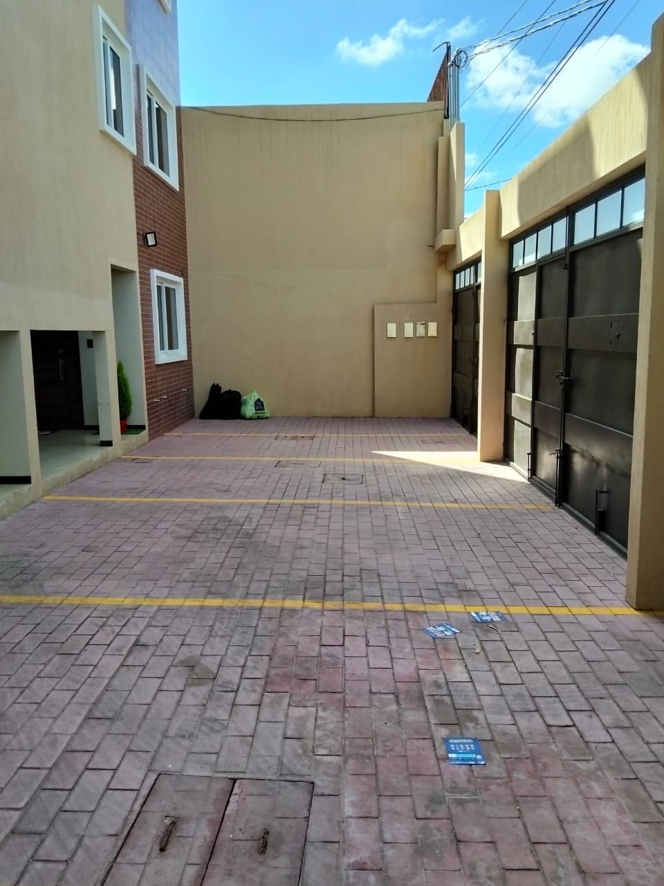 Cerca de todo, Vol Santa Ana Z 5 Apto listo para mudarse — Apartamento en Venta en Colonia Santa Ana, Zona 5, Guatemala, Ciudad — foto 2 de 12