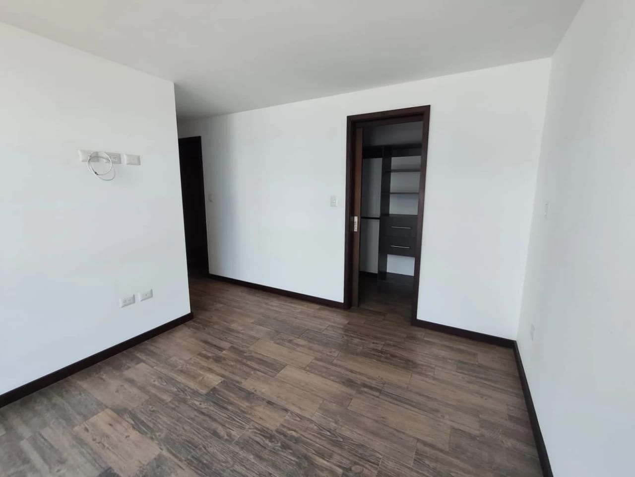 Apartamento en Renta! Edificio NU, VH2, zona 15 — Apartamento en Alquiler en Nu, Zona 15, Guatemala, Ciudad — foto 7 de 14