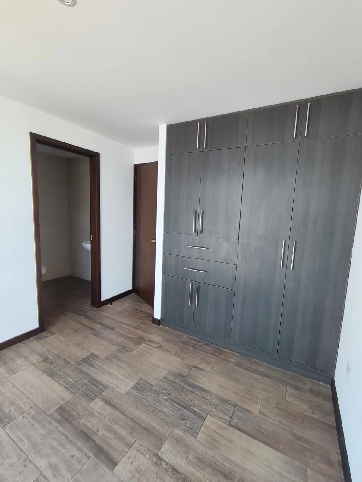 Apartamento en Renta! Edificio NU, VH2, zona 15 — Apartamento en Alquiler en Nu, Zona 15, Guatemala, Ciudad — foto 10 de 14