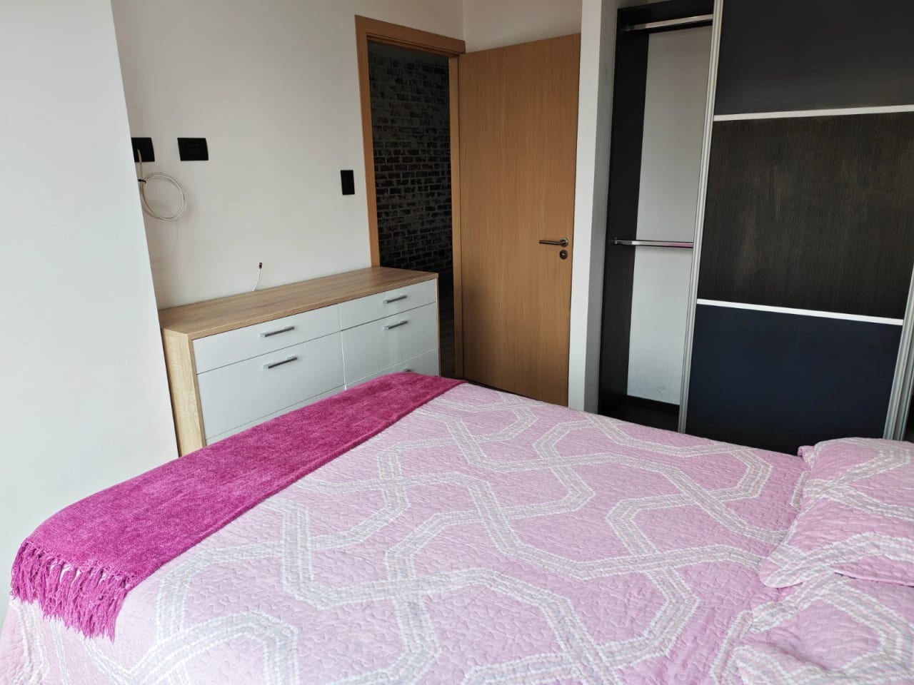 Renta de apartamento (amueblado) en zona 1 — Apartamento en Alquiler en Centro Vivo, Zona 1, Guatemala, Ciudad — foto 11 de 12
