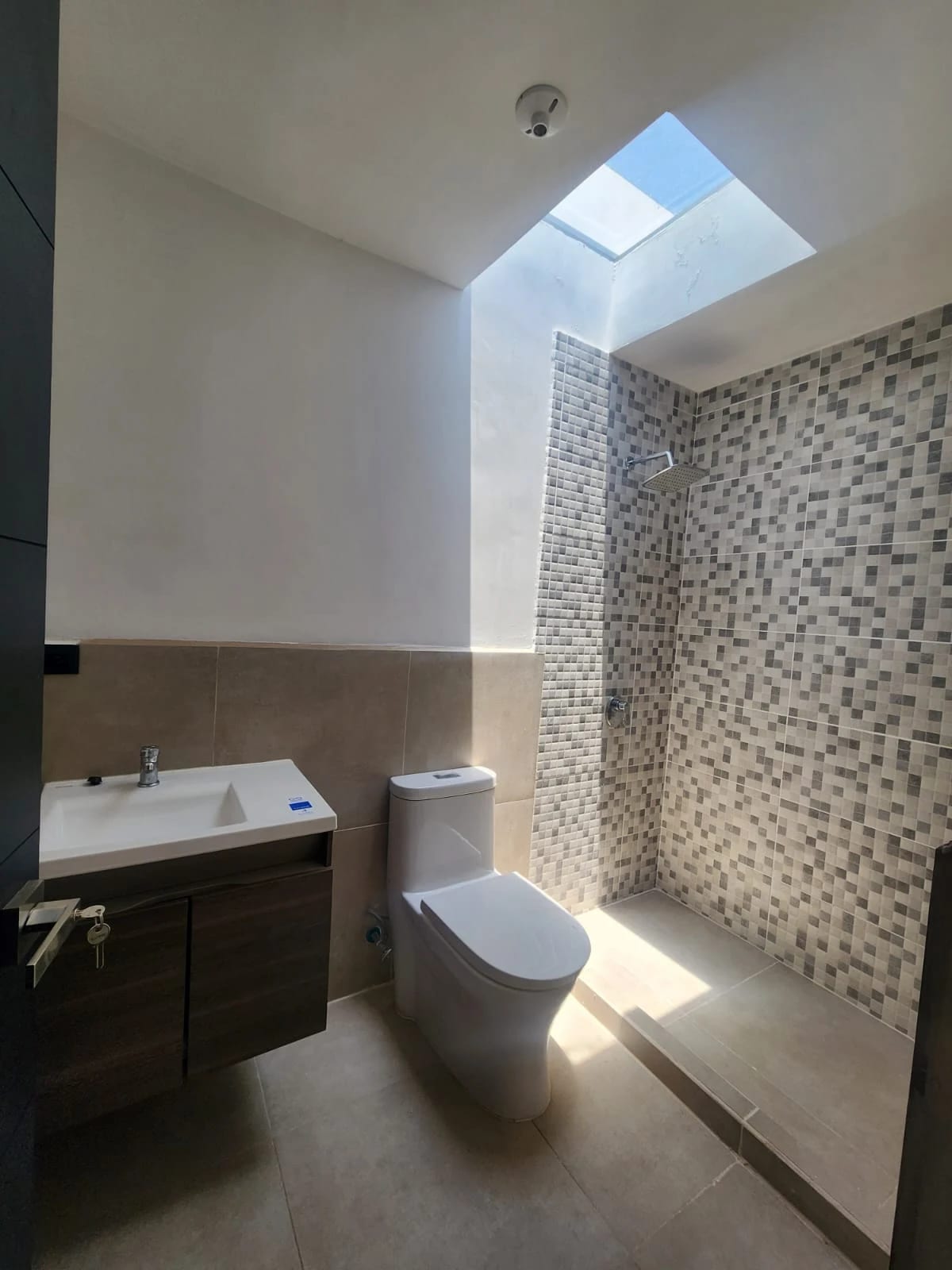 En venta! Hermosa casa en Condominio Montecristo, San José Pinula — Casa en Venta en San José Pinula, Guatemala, Ciudad — foto 16 de 17