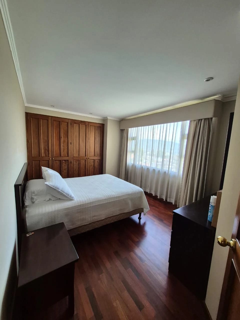 Apartamento amueblado en renta!! Excelente ubicación de la zona 14 — Apartamento en Alquiler en Real de Las Américas, Zona 14, Guatemala, Ciudad — foto 9 de 17