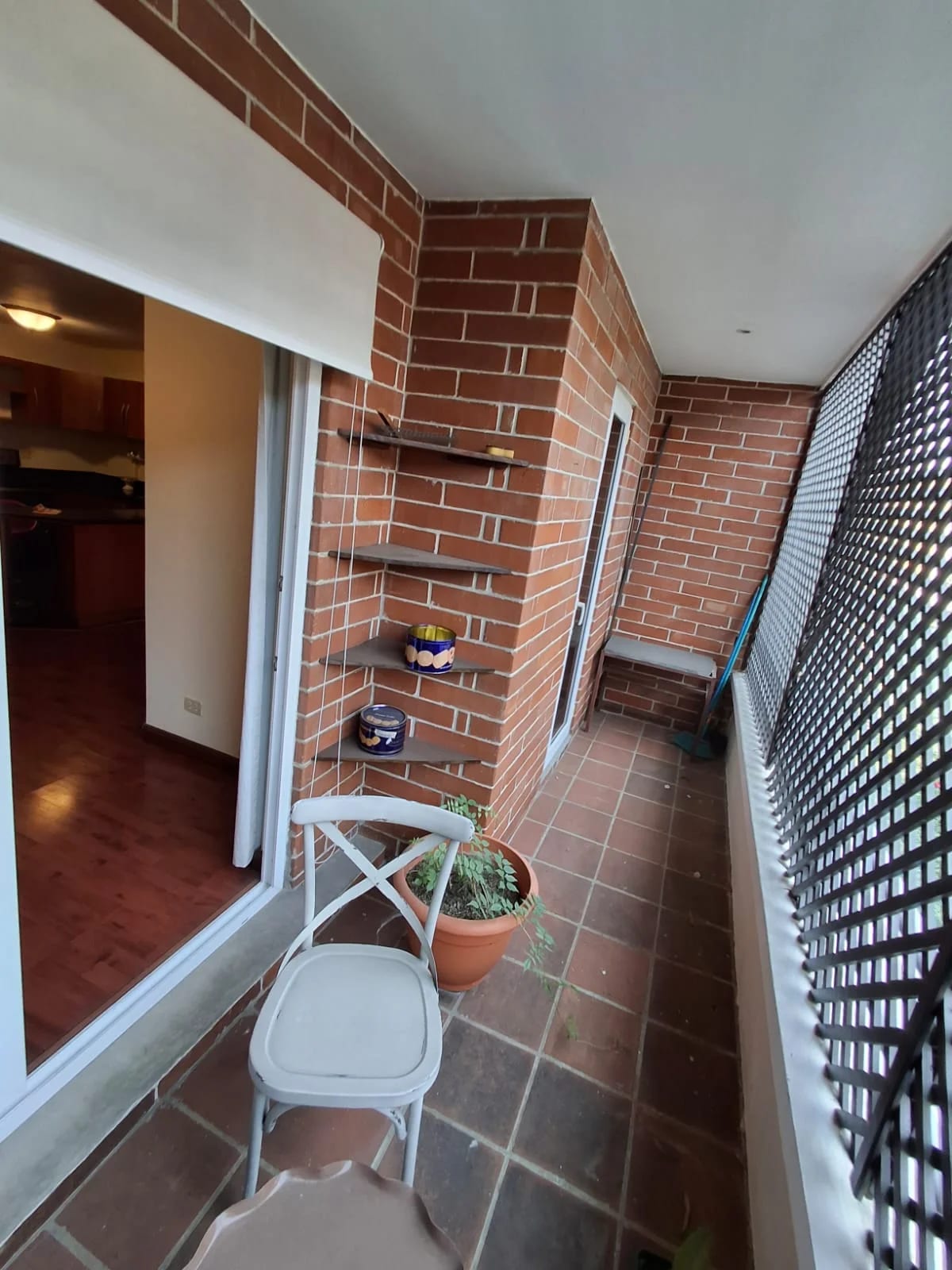 APARTAMENTO en Venta - Jardines de la Floresta, zona 7 — Apartamento en Venta en Jardines de la Floresta, Zona 7, Guatemala, Ciudad — foto 15 de 17