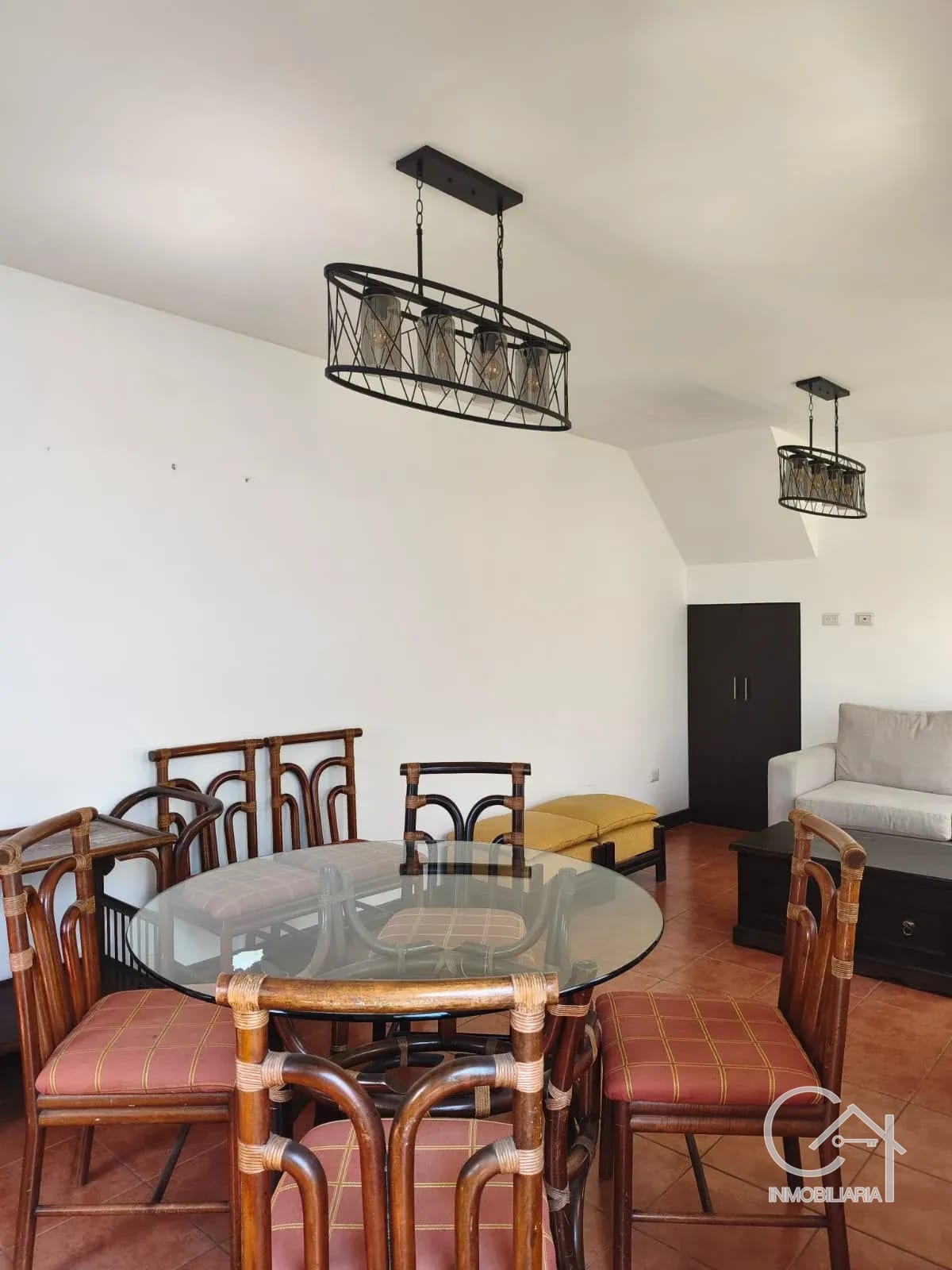 CASA en Alquiler – Barrio Las Campanas, San Pedro Las Huertas, Sacatepéquez — Casa en Alquiler en San Pedro Sacatepéquez, Sacatepéquez — foto 4 de 17