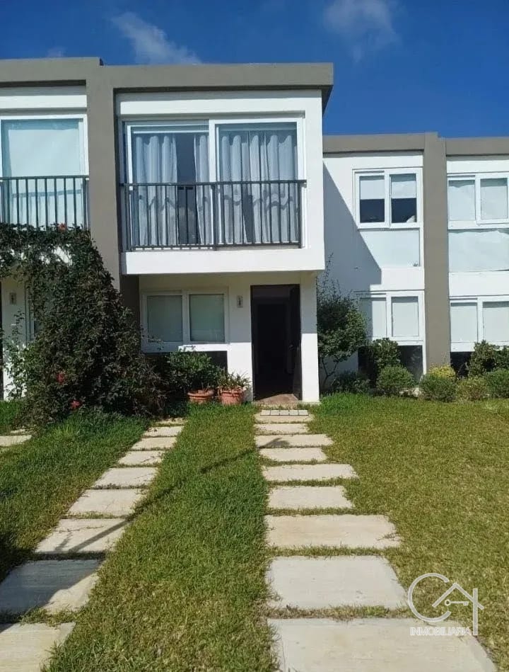 CASA en Venta - Condado Chimaltenango — Casa en Venta en Chimaltenango, Chimaltenango — foto 1 de 17