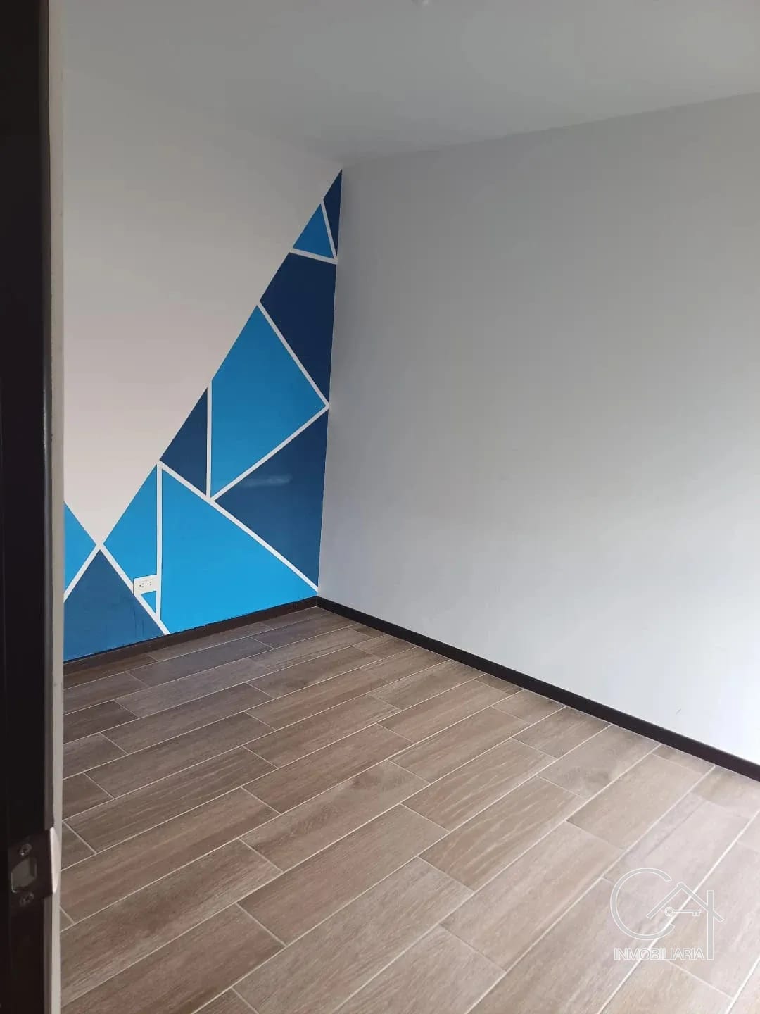 CASA en Venta - Condado Chimaltenango — Casa en Venta en Chimaltenango, Chimaltenango — foto 16 de 17