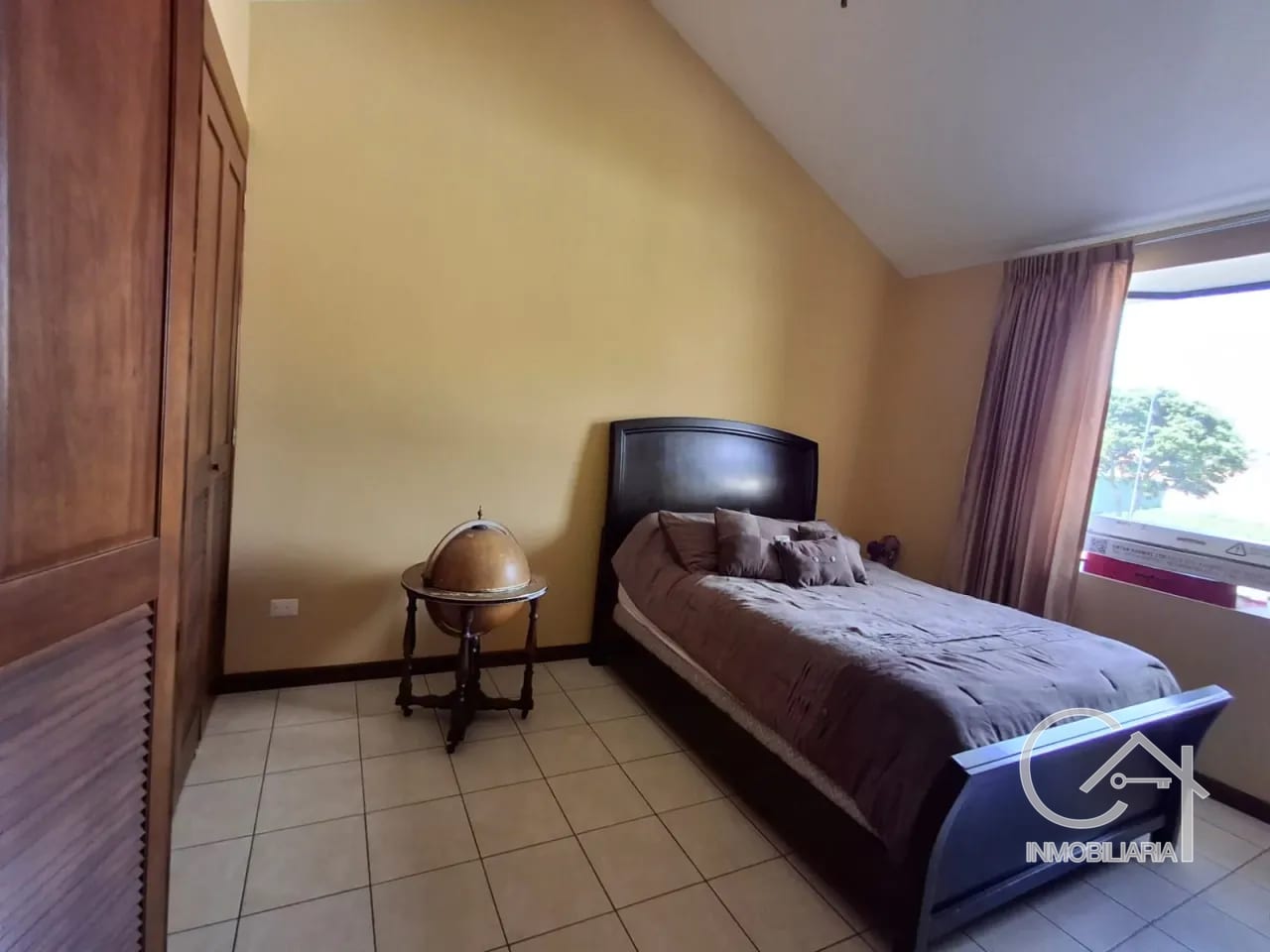 🏡 Casa en Venta –San Cristóbal B4 — Casa en Venta en Zona 8 Mixco, Guatemala, Ciudad — foto 3 de 15