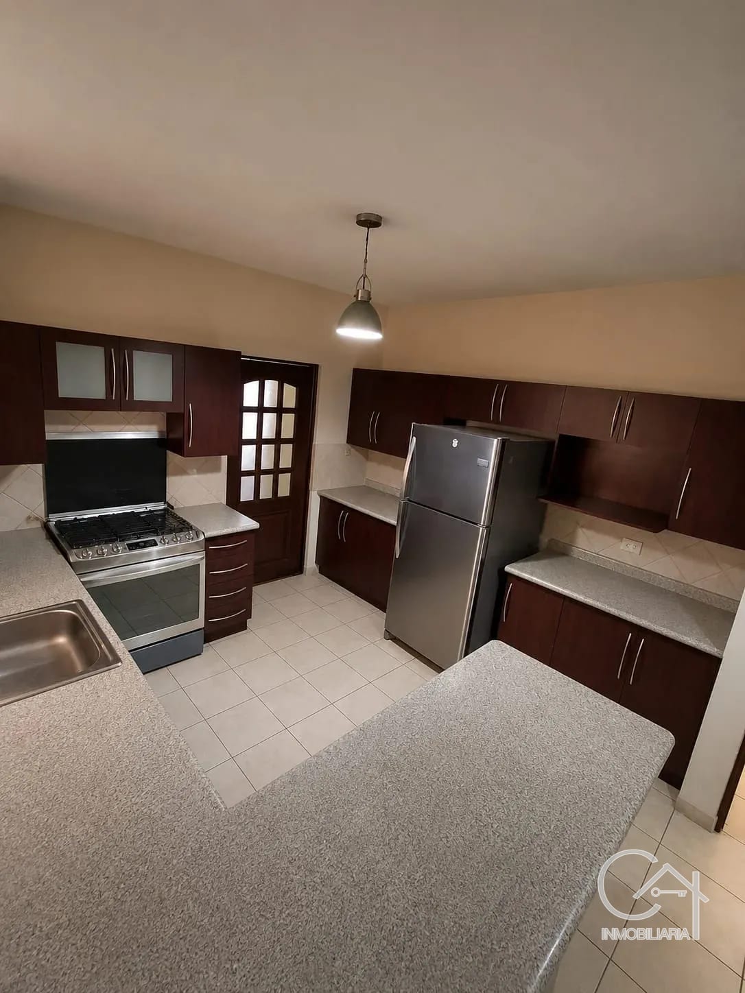 🏡 Casa en Venta –San Cristóbal B4 — Casa en Venta en Zona 8 Mixco, Guatemala, Ciudad — foto 13 de 15