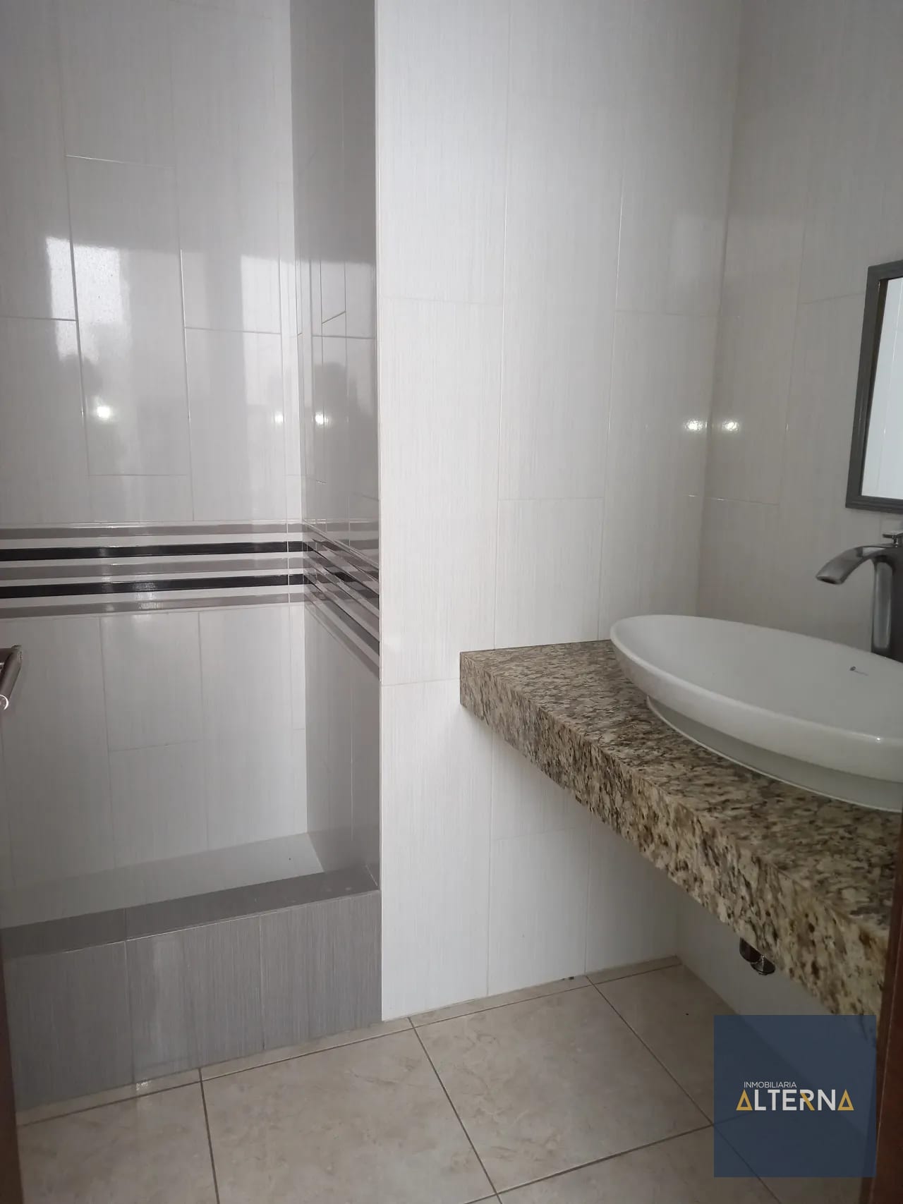Casa en renta Zona 16 — Casa en Alquiler en Zona 16, Guatemala, Ciudad — foto 2 de 14