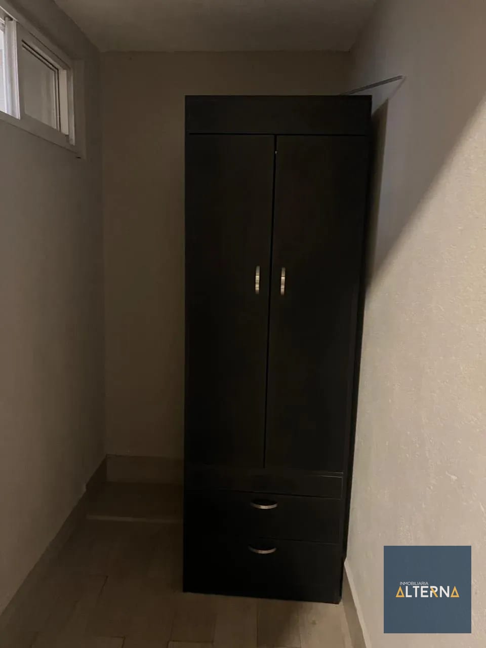Aparta-estudio Amueblado en Renta en Zona 10 — Apartamento en Alquiler en Zona 10, Guatemala, Ciudad — foto 3 de 4