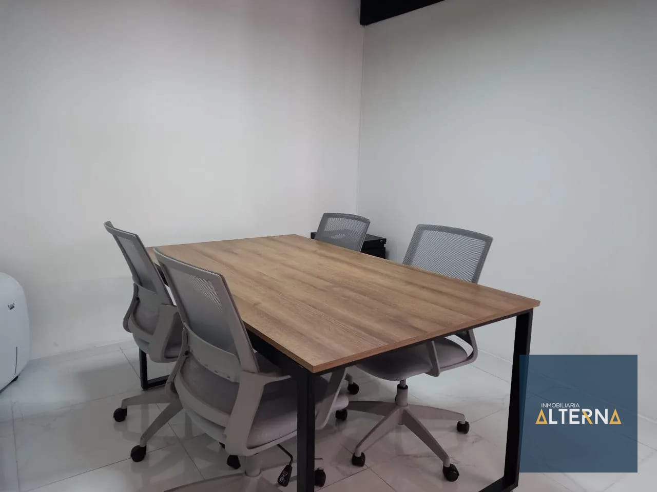 Oficina Estilo Co Working en Renta en zona 10 — Oficina en Alquiler en Zona 10, Guatemala, Ciudad — foto 4 de 7
