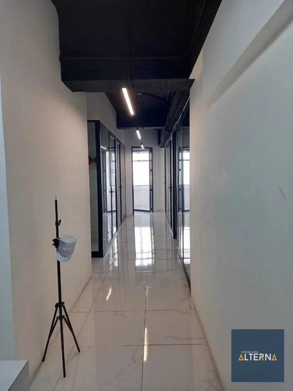 Oficina Estilo Co Working en Renta en zona 10 — Oficina en Alquiler en Zona 10, Guatemala, Ciudad — foto 7 de 7