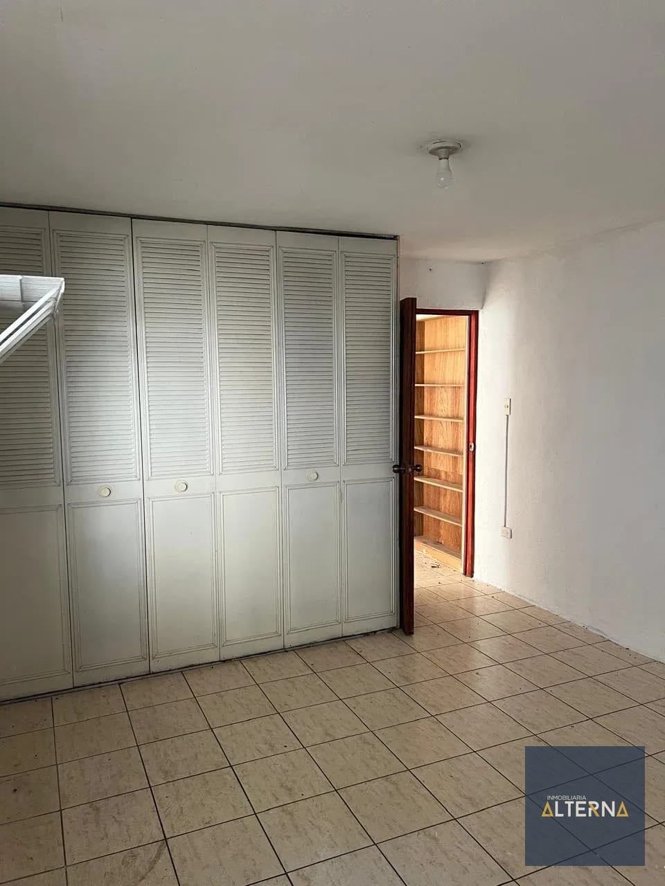 Casa en Renta en San Lucas — Casa en Alquiler en San Lucas Sacatepéquez, Sacatepéquez — foto 4 de 17