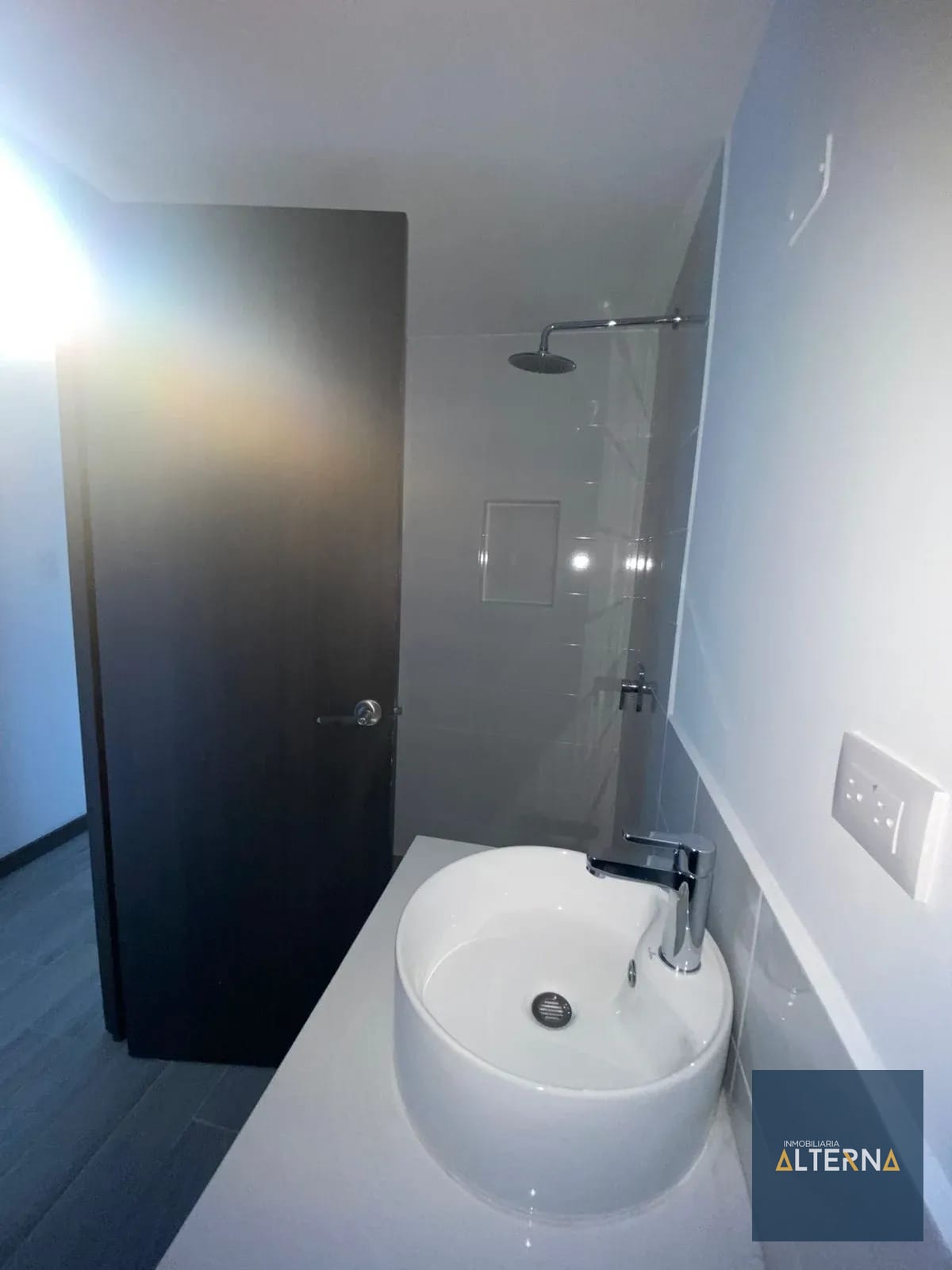 Apartamento en Renta en Zona 16 Muy cerca de la entrada a Hacienda Real — Apartamento en Alquiler en Zona 16, Guatemala, Ciudad — foto 4 de 7